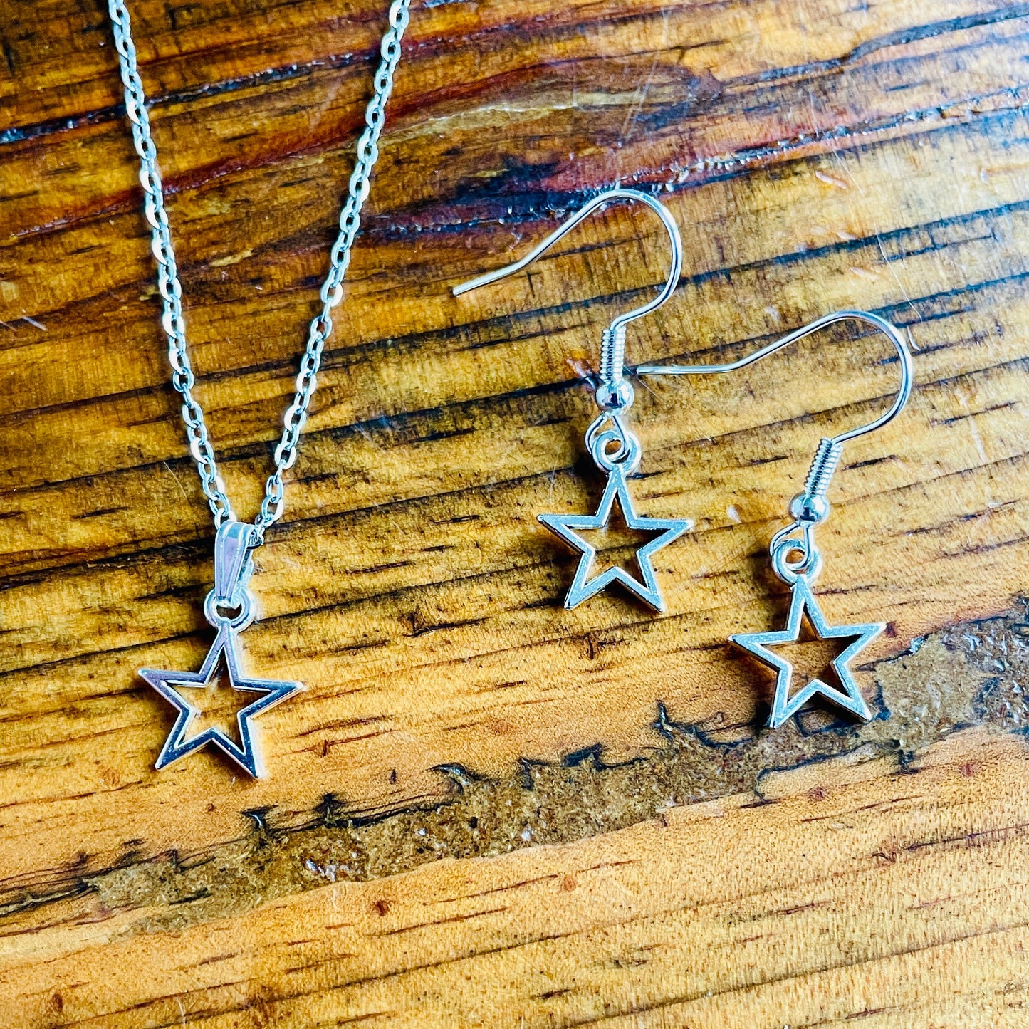 Star pierced earrings