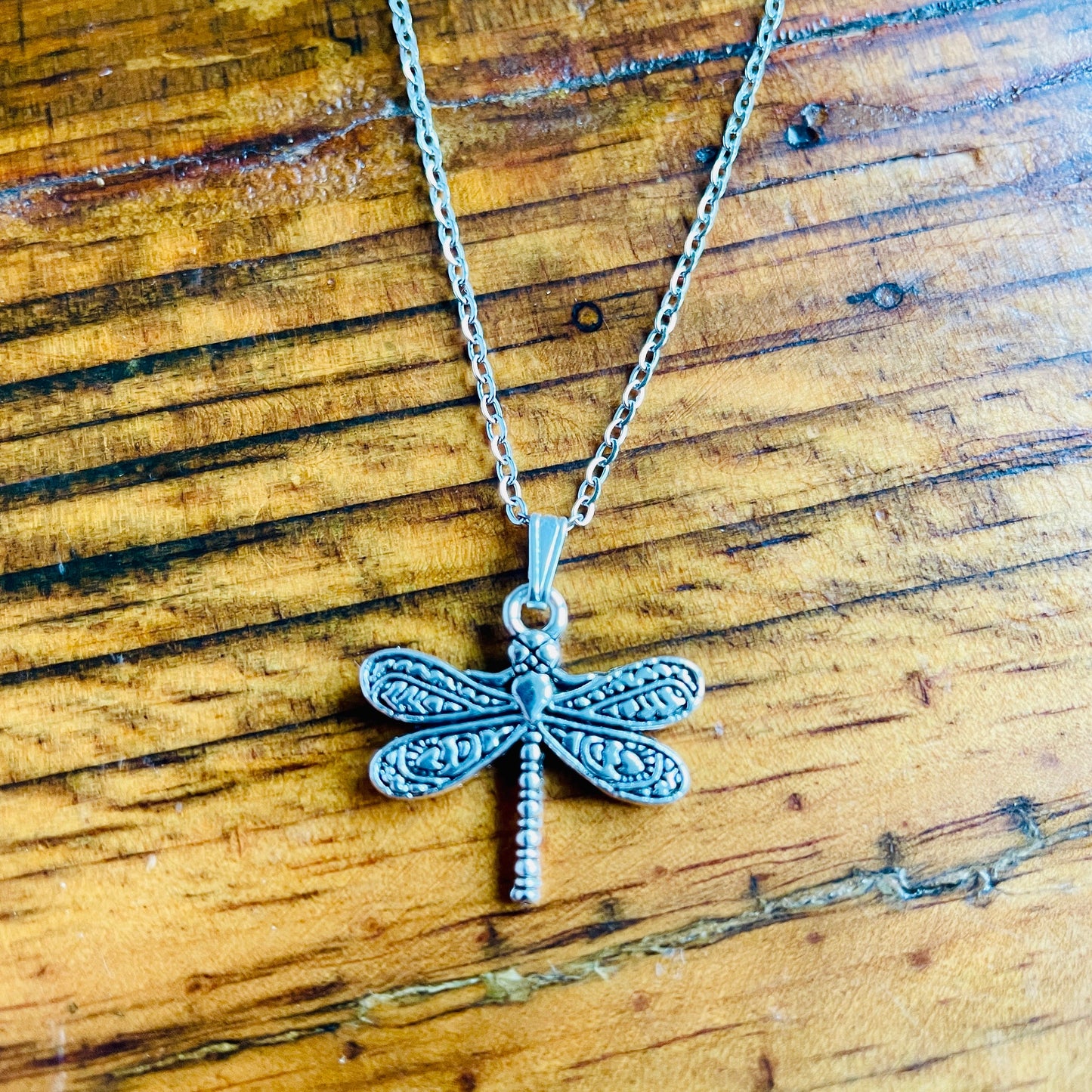 Dragonfly shaped charm pendant necklace