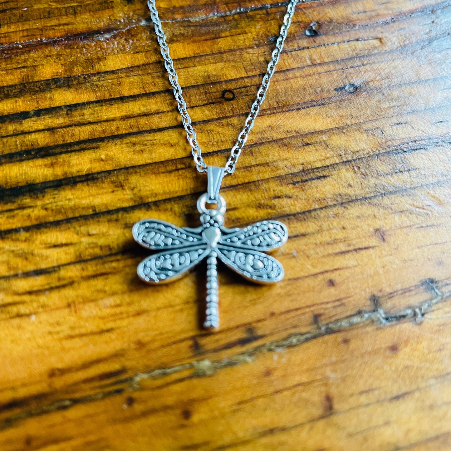 Dragonfly shaped charm pendant necklace