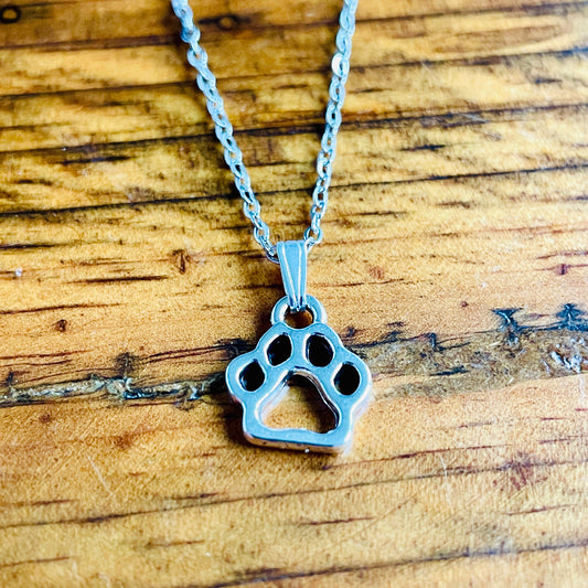 Animal paw shaped charm pendant necklace